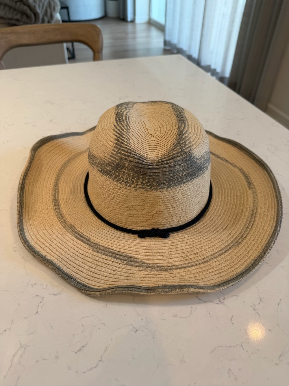 Nordstrom Two-Tone Straw Sun Hat with Black Band